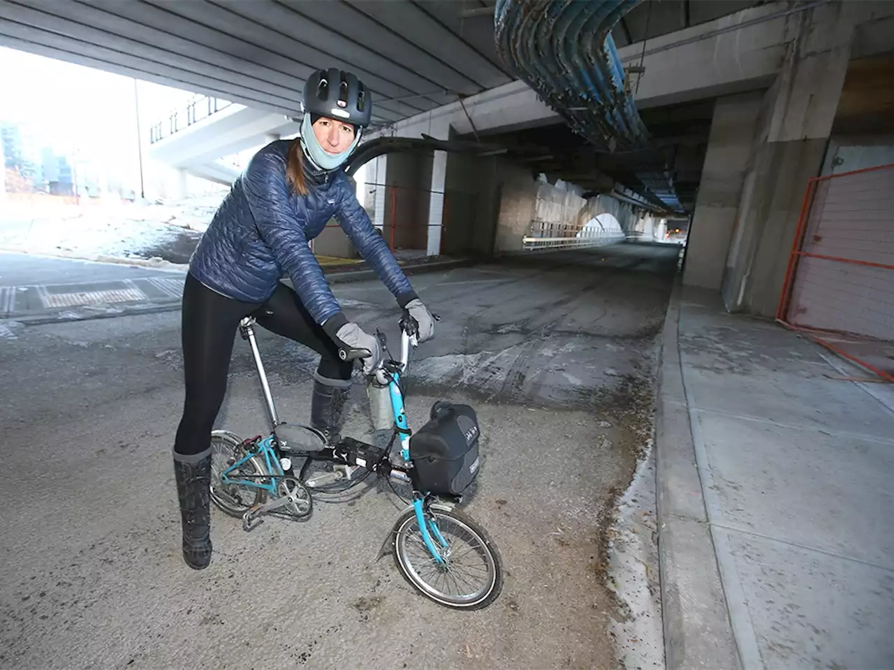 Centre Street Bridge's lower deck reopening to Calgary motorists