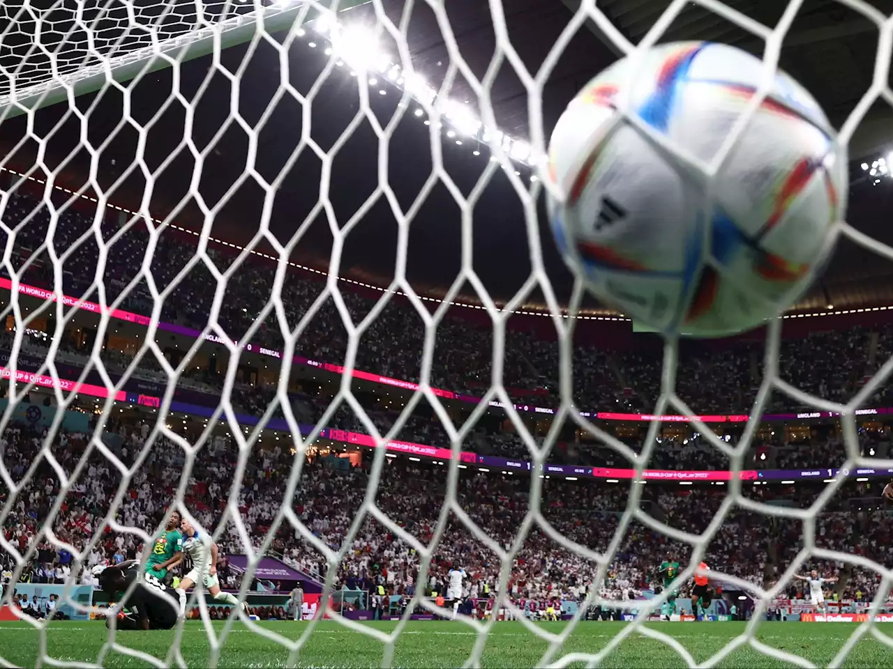 Harry Kane scores in impressive win for England at FIFA World Cup