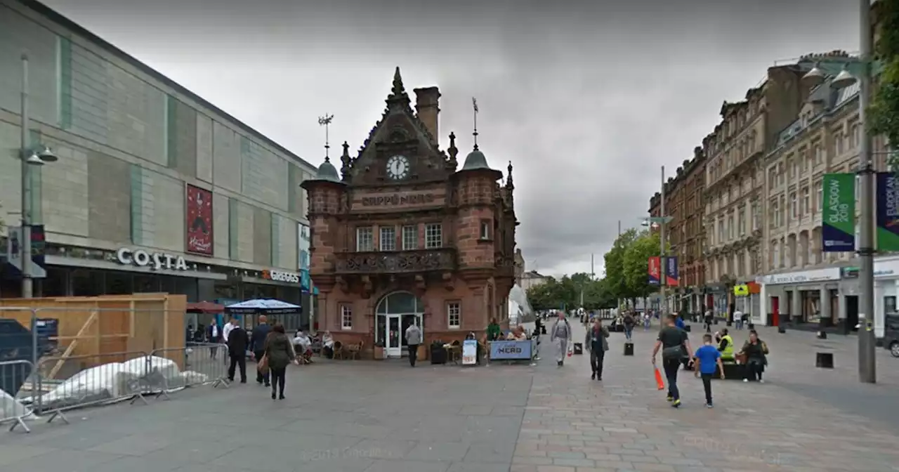 Glasgow St Enoch Christmas Market locked down after 'explosion'