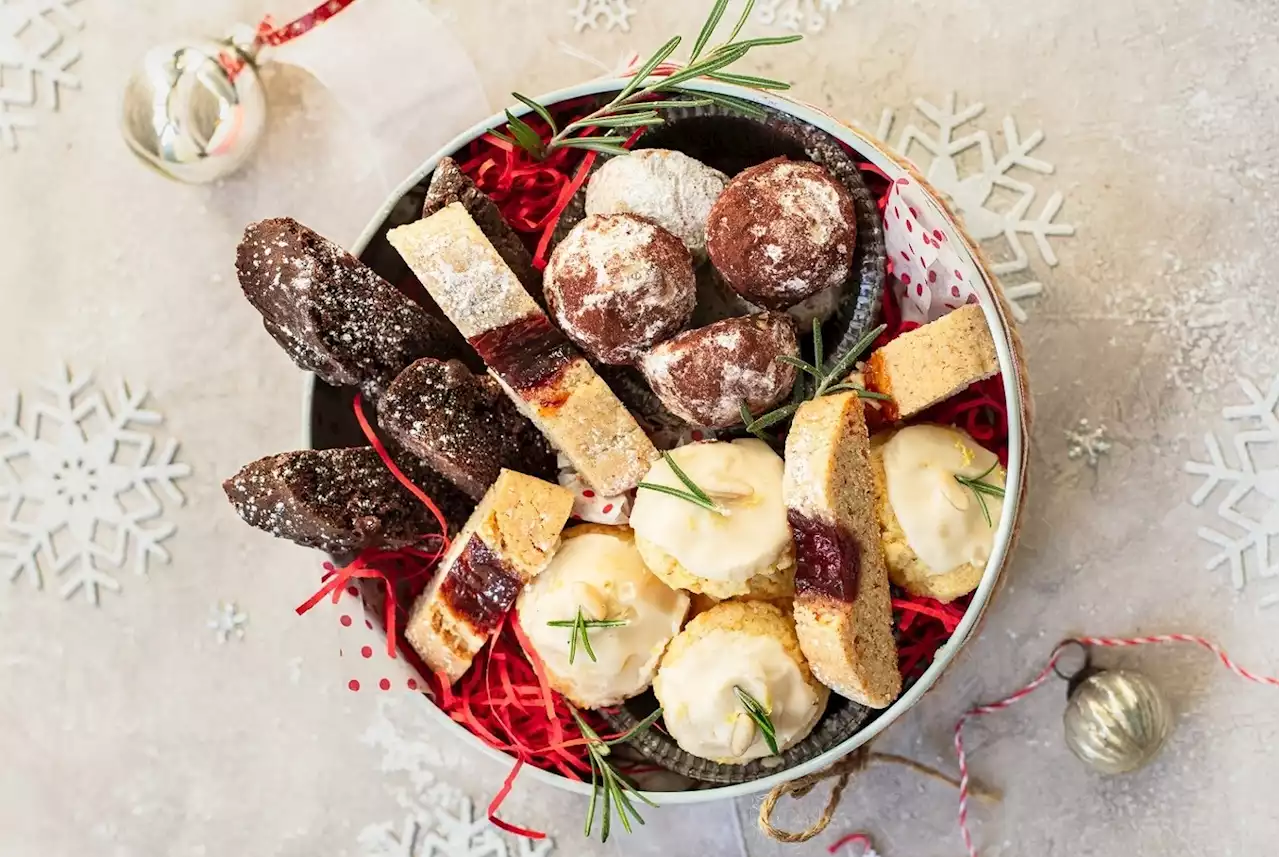 Host a Christmas Cookie Exchange With These Tips from Familystyle Food