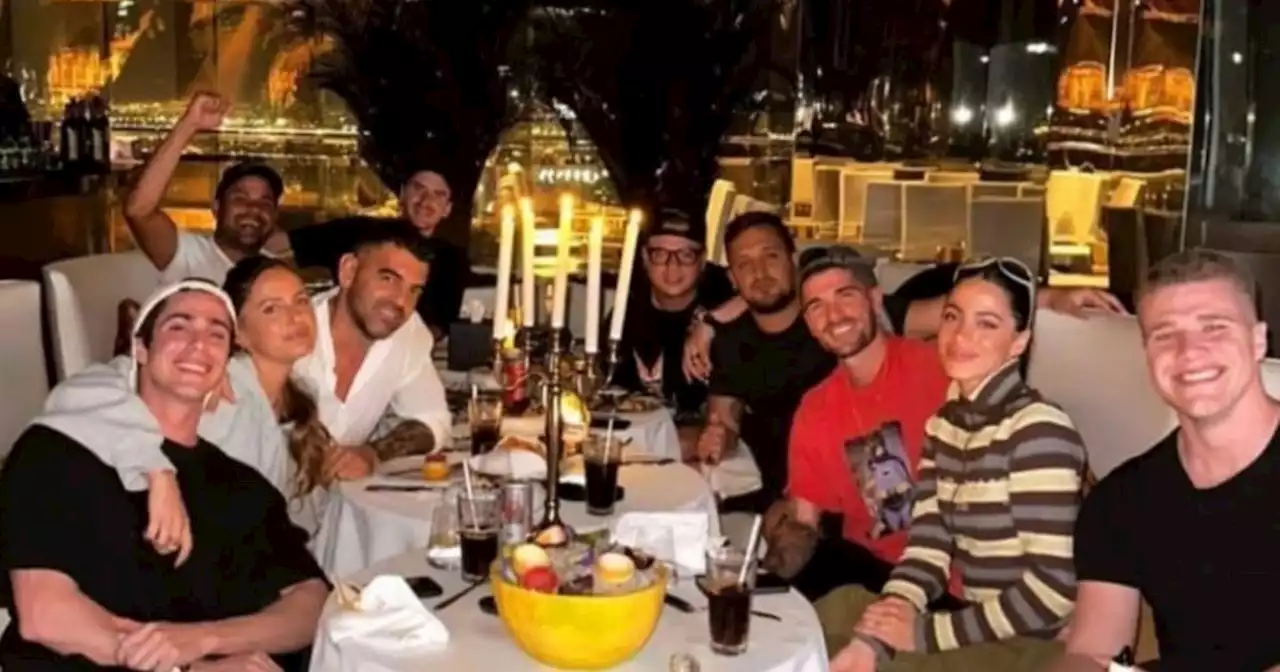 De Paul, Tini y una cena con amigos