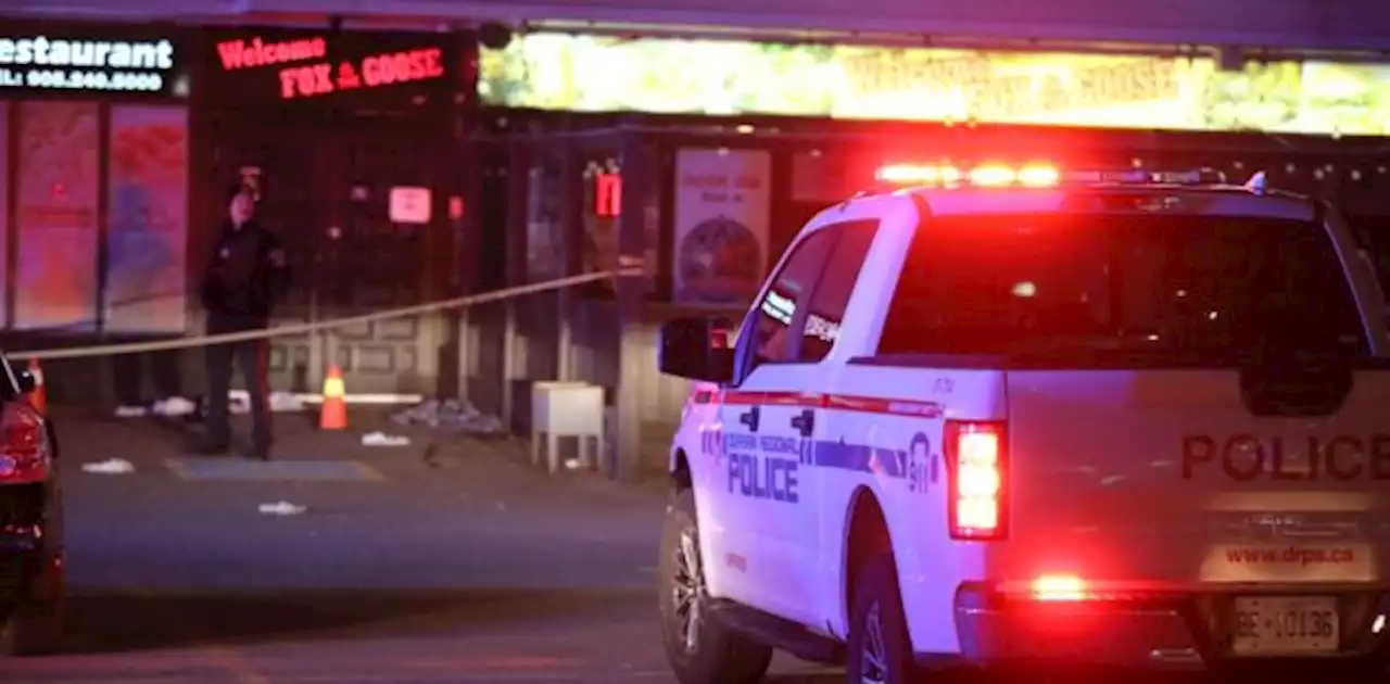 Police investigating stabbing outside Oshawa bar