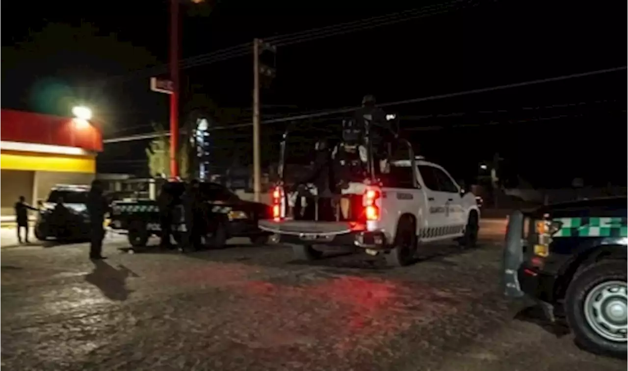 Controlan intento de motín y fuga de reos en penal de Zacatecas; se extienden bloqueos carreteros