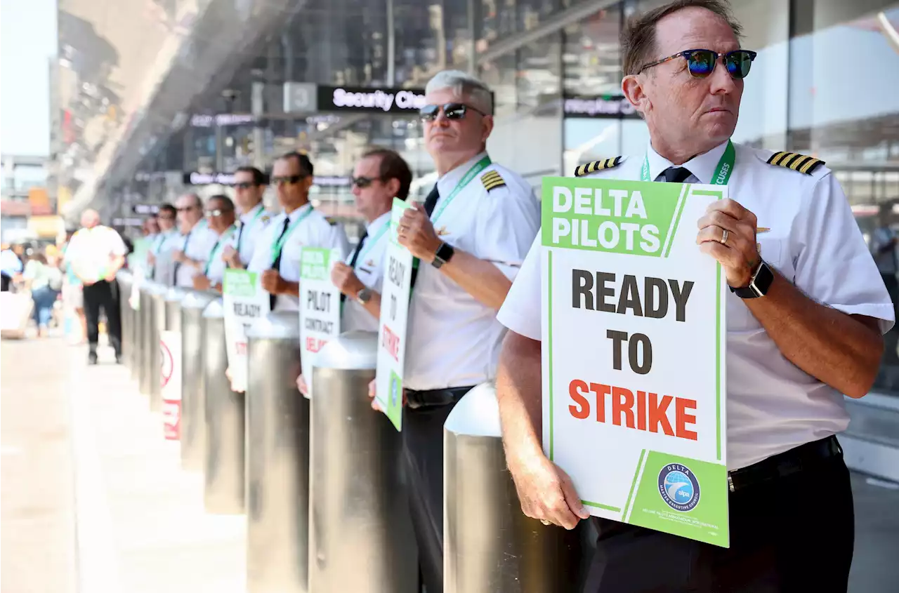 Delta Offers Pilots 34% Pay Hike — Signaling Higher Airfares To Come In 2023