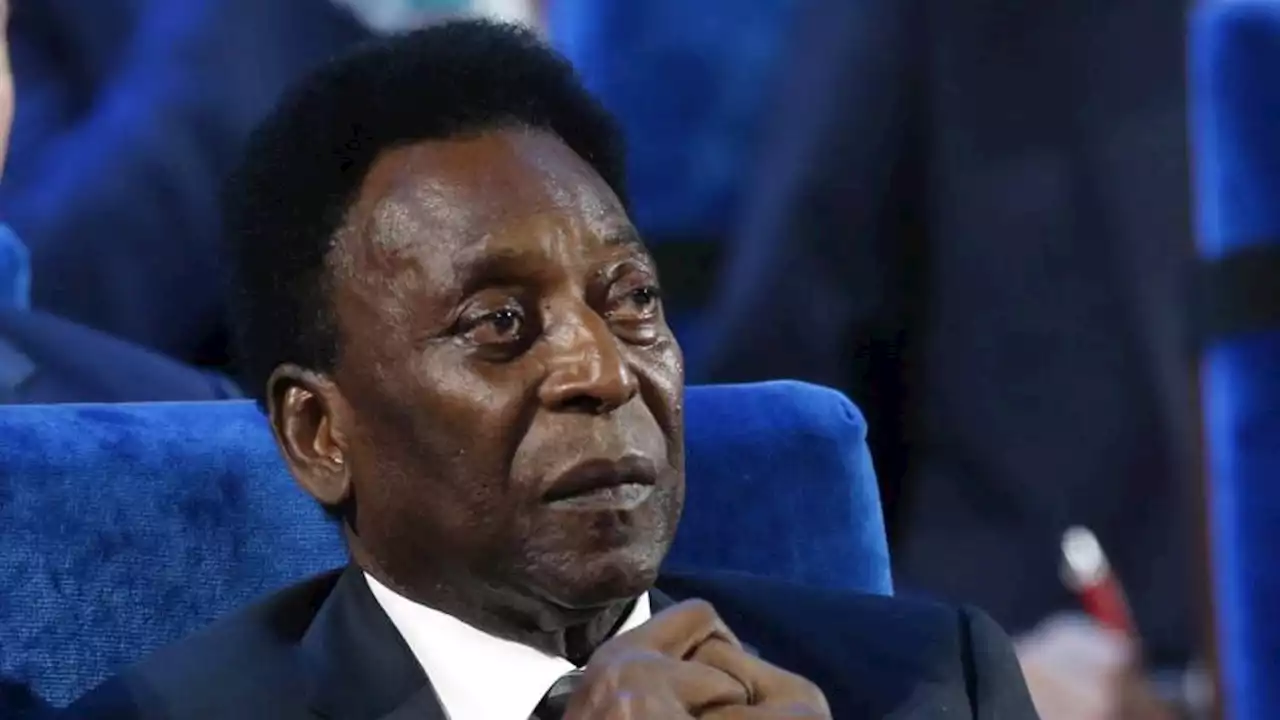 Le figlie di Pelé: 'Non sta morendo, è ricoverato dopo aver contratto il Covid'