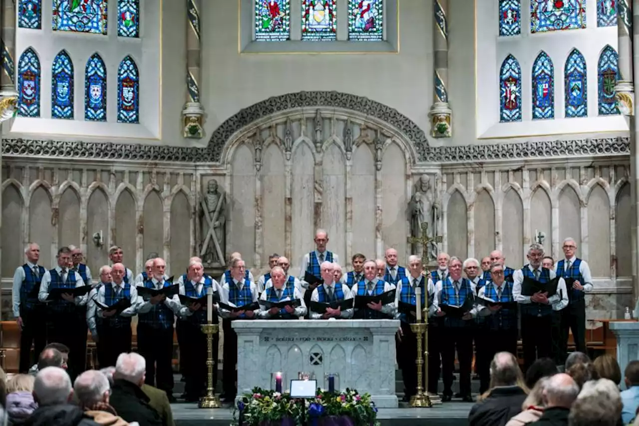 Light up a Life carol service for hospice remembers loved ones in special service