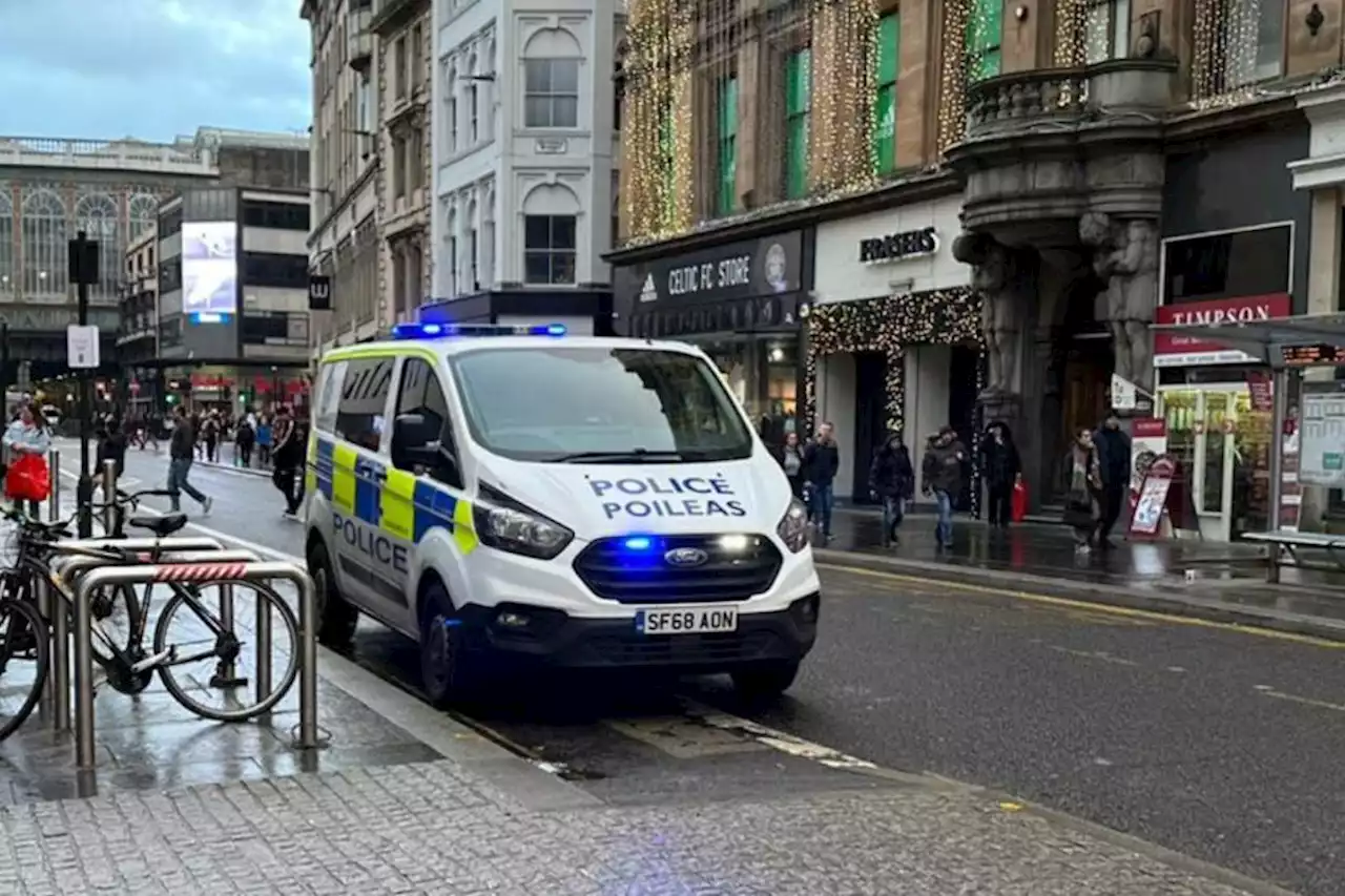 'Officers running about': Police presence in city centre after man 'attacked'