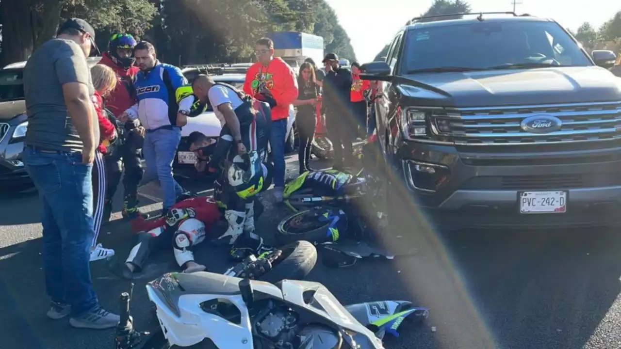 VIDEO: reportan un choque múltiple en la carretera México-Cuernavaca; hay varios motociclistas heridos