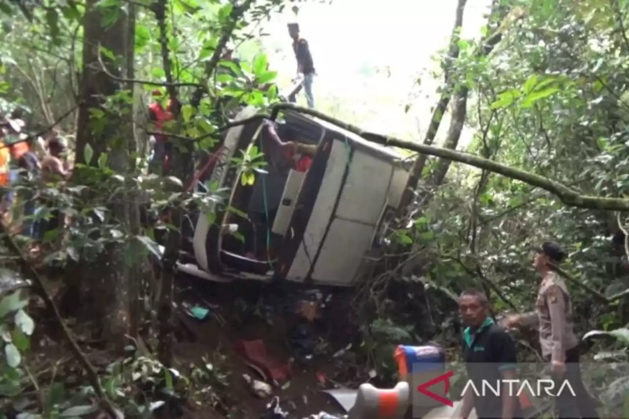 Ungkap Penyebab Bus Masuk Jurang yang Tewaskan 7 Orang di Magetan, Ya Tuhan