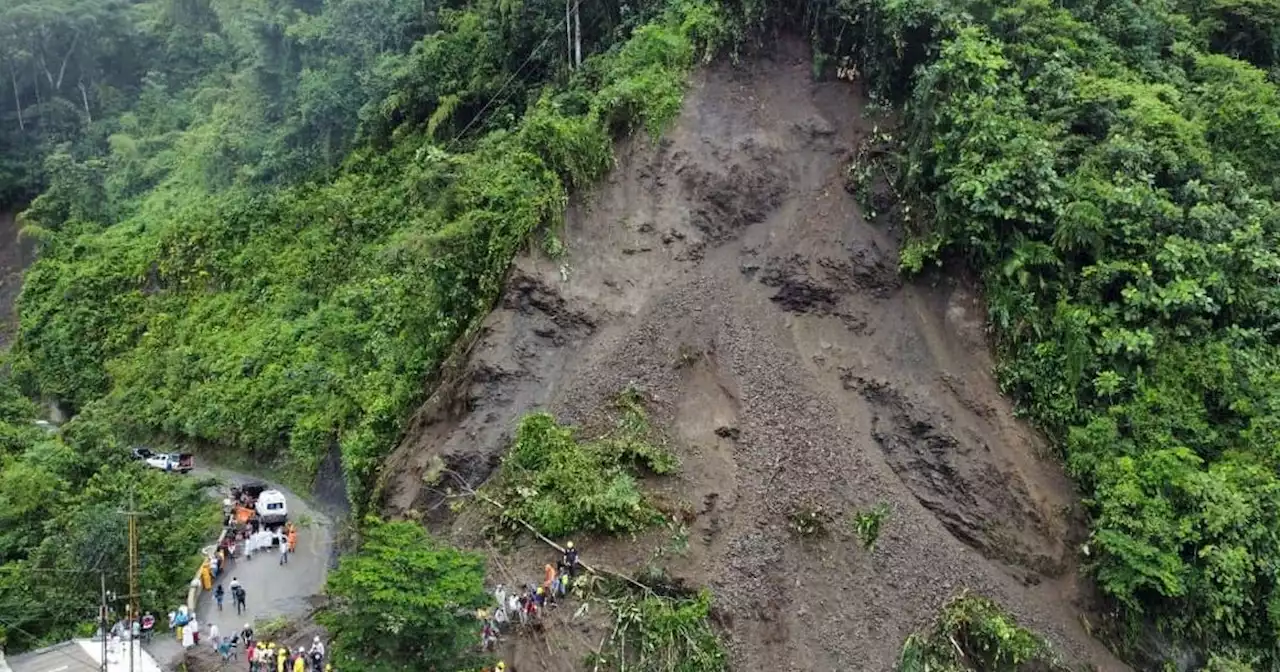 Sube a 33 la cifra de muertos tras alud en una carretera de Colombia | Mundo | La Voz del Interior