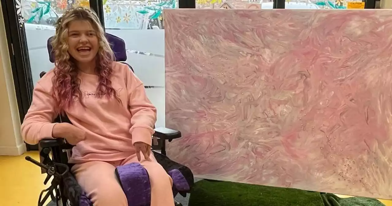 Talented teen creates beautiful artwork to help charity that helps her