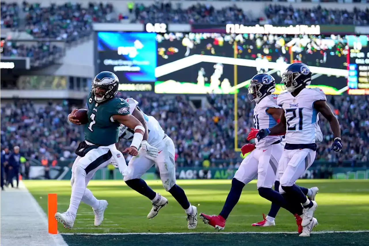 Eagles-Titans analysis: Jalen Hurts and A.J. Brown are overwhelming in a  35-10 win