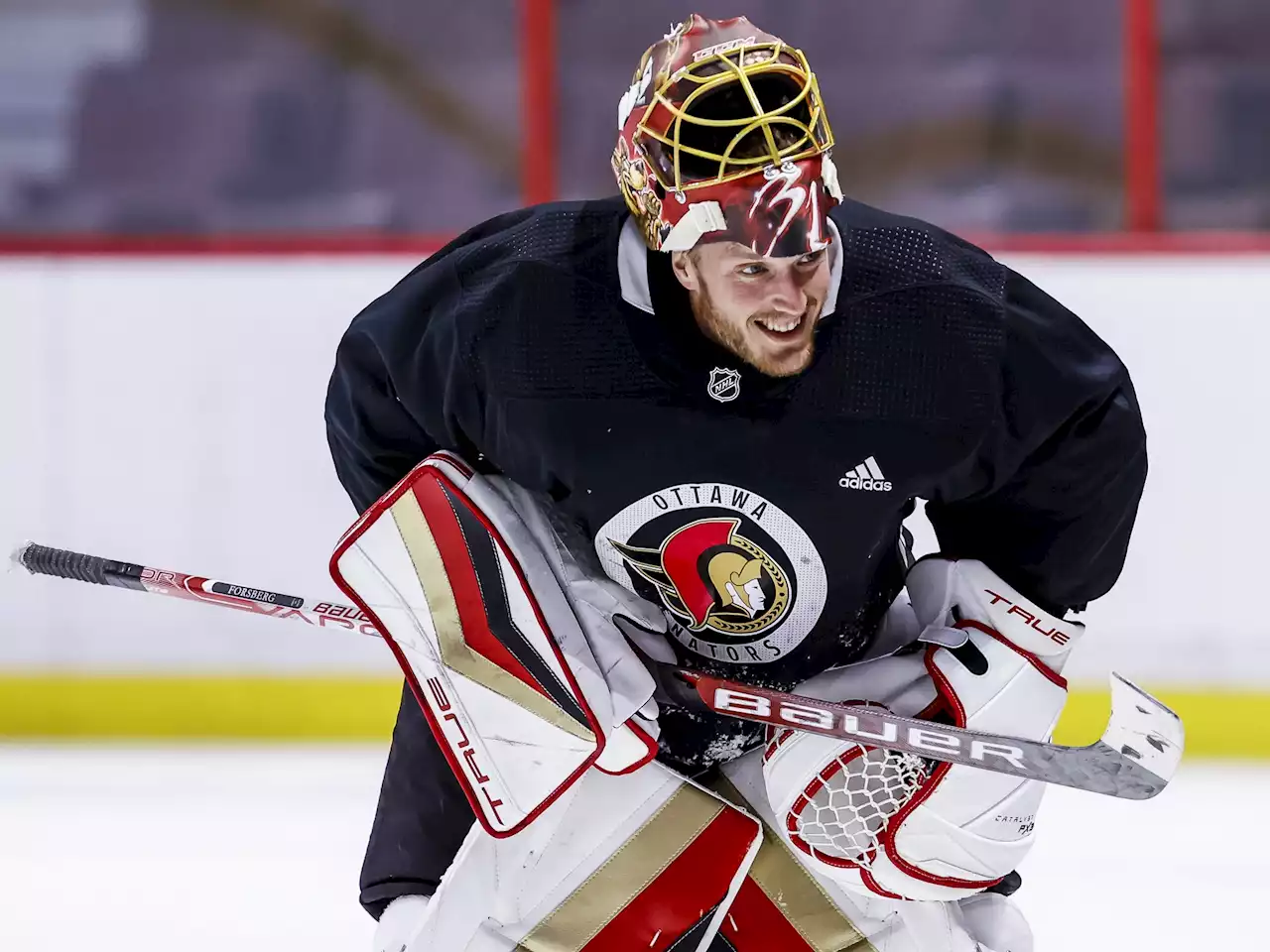 WARREN'S PIECE: Senators goaltending tandem delivers