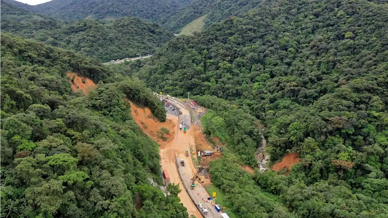 Bloqueios causam prejuízo de R$ 60 mi por dia ao setor de transporte no Paraná