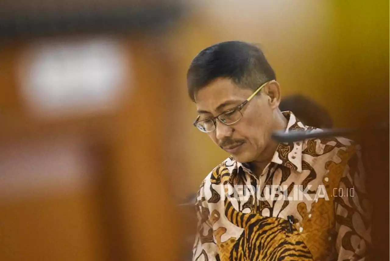 KPK Panggil Lima Saksi Kasus Pencucian Uang Mantan Bupati Cirebon |Republika Online