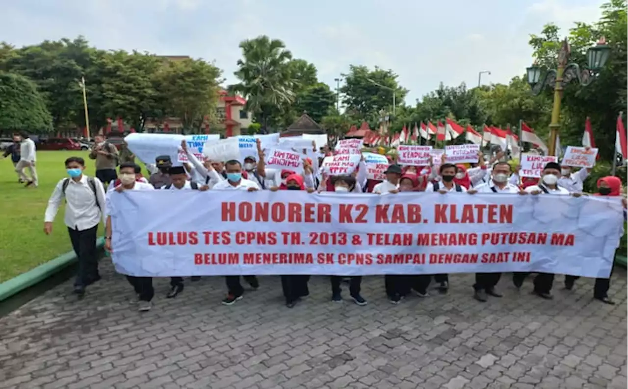 Honorer K2 Lulus Tes 2013 Gelar Aksi di Pemkab Klaten, Tuntut Diangkat PNS