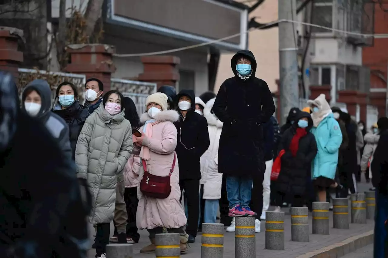 Covid-19 en Chine : de « mortel » à « pas si grave », comment la propagande fait volte-face