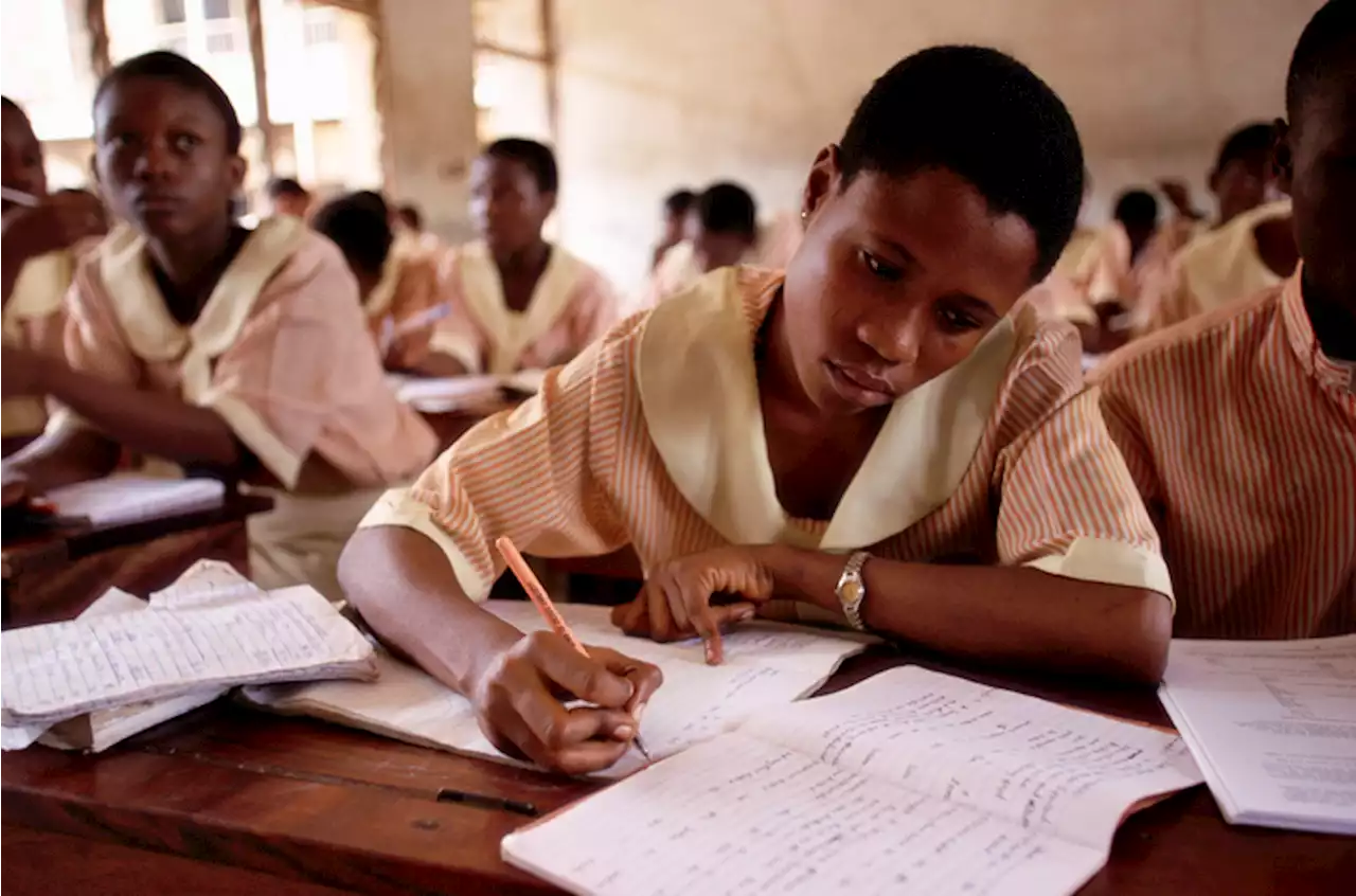 Nigeria scraps teaching English language in schools