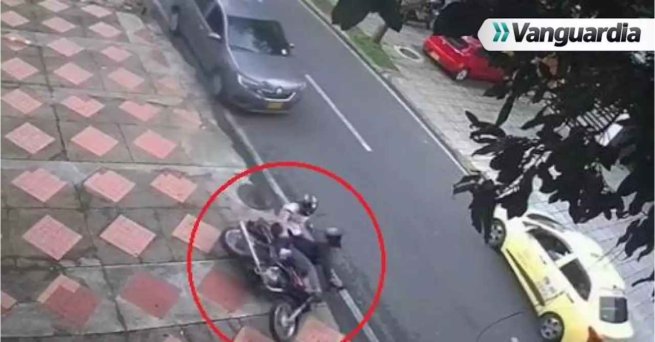 Videos: Tras una discusión, conductor atropelló y mató a un motociclista en Bucaramanga