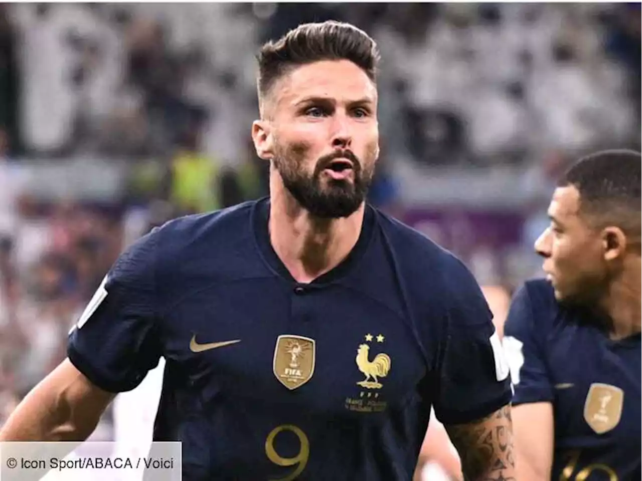 Olivier Giroud : Adil Rami dévoile son rituel avant chaque match de l'équipe de France - Voici