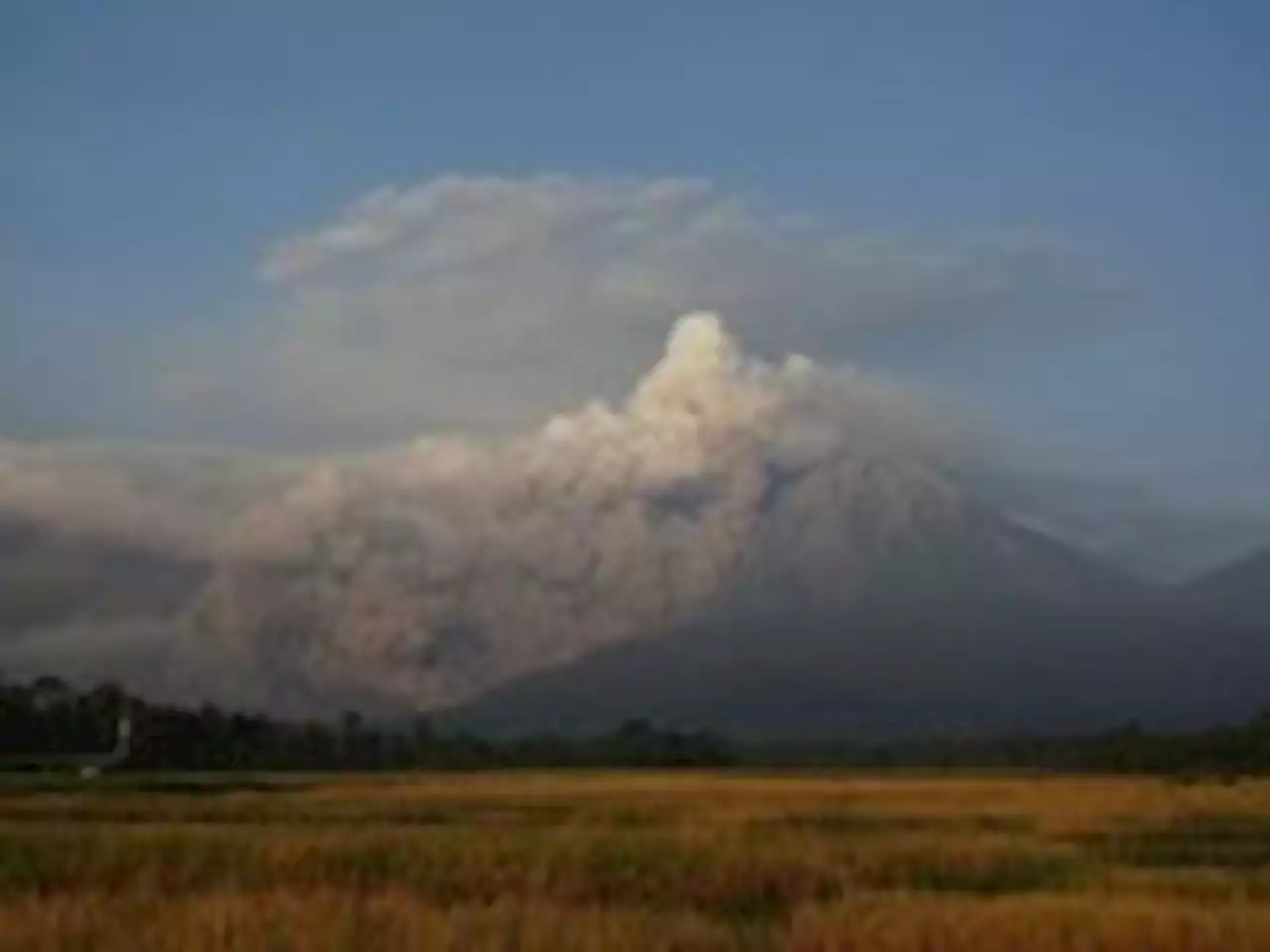 Evacuations in Indonesia as Mount Semeru erupts, spewing river of lava