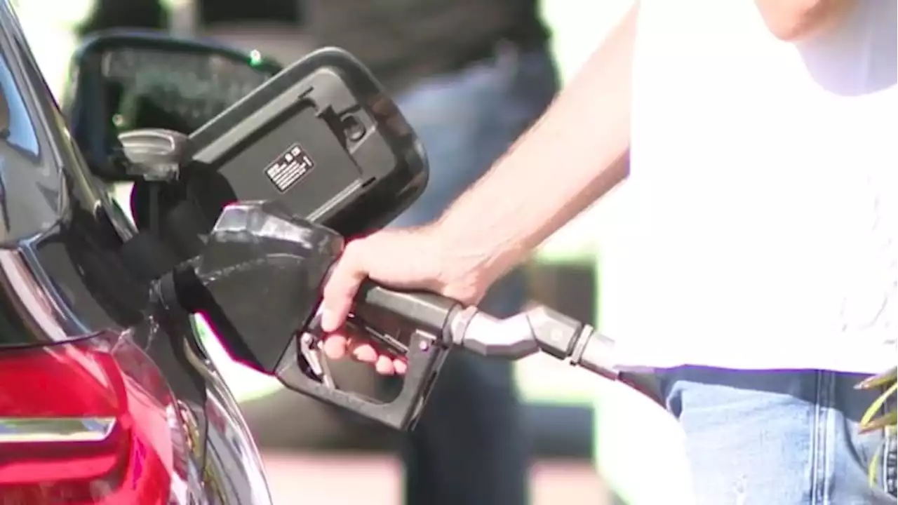 Florida gas prices dropped 11 cents last week; Down 30 cents in three weeks