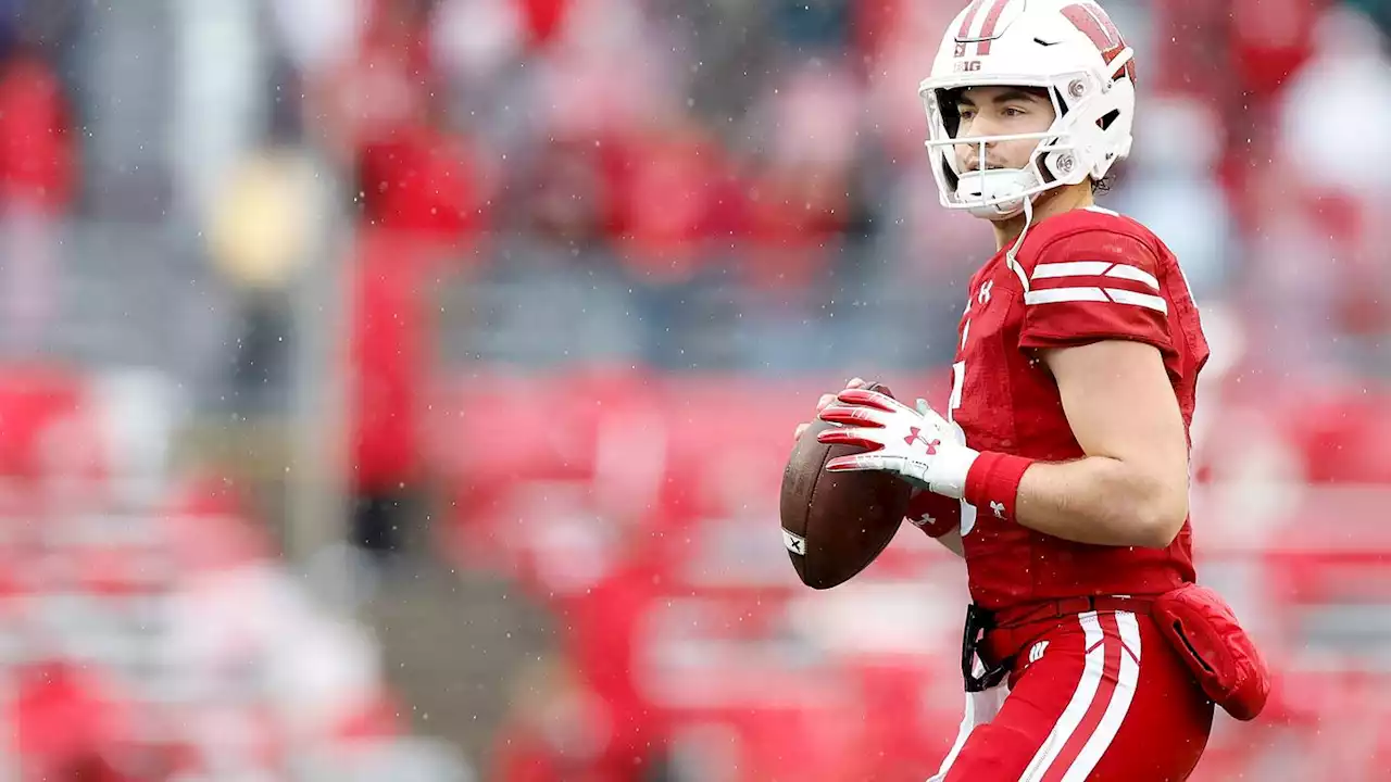 Wisconsin QB Graham Mertz to transfer after Badgers hire coach Luke Fickell