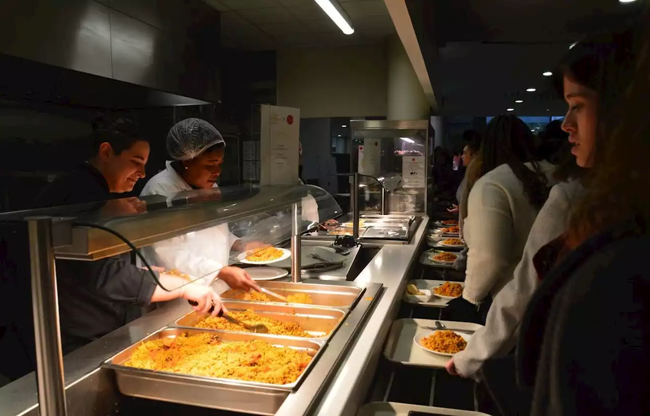 Une cheffe étoilée concocte le repas des étudiants de l’université Paris-8