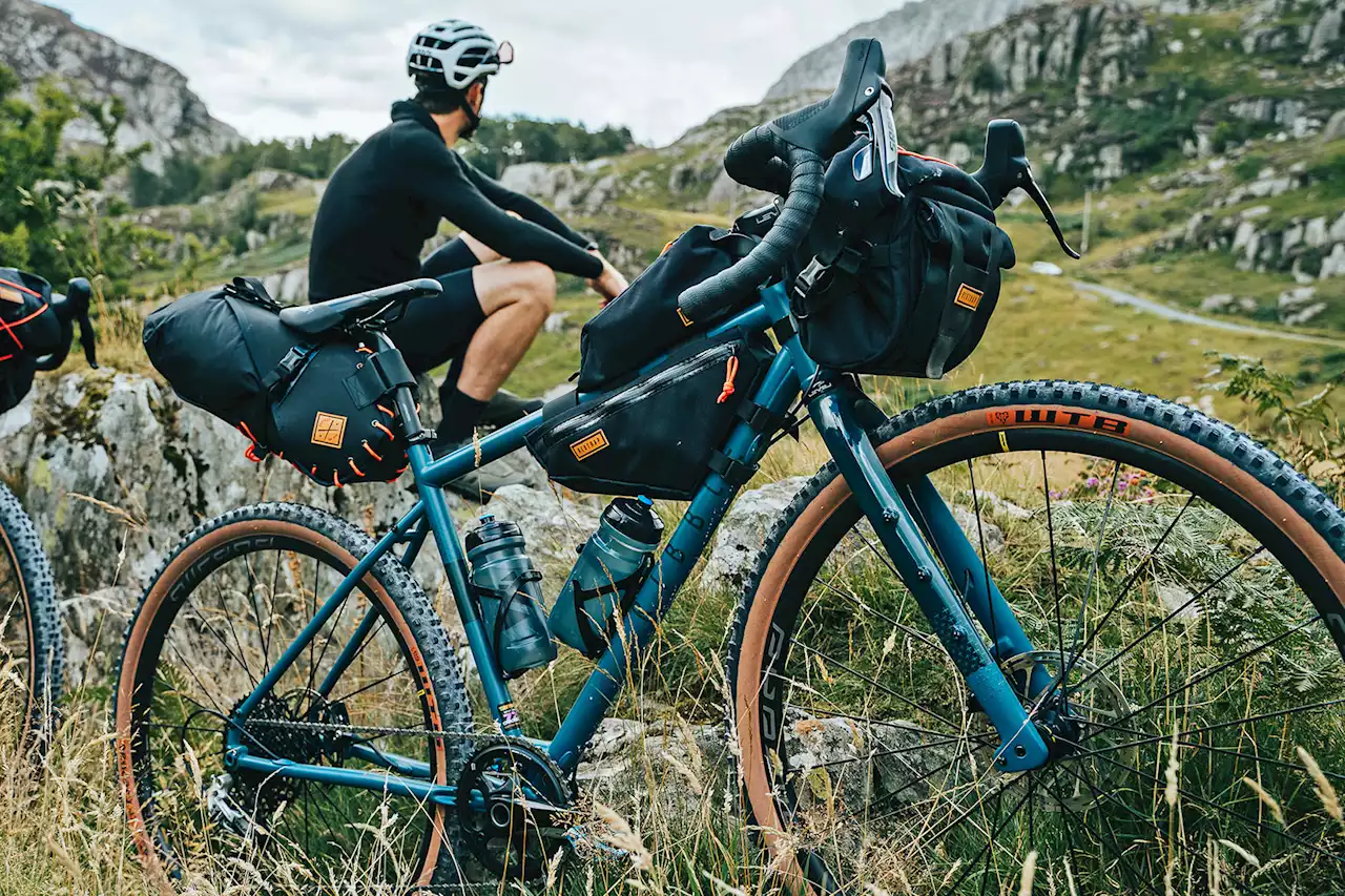 Ribble Gravel 725 Brings Reynolds Steel to Adventure Gravel Bike