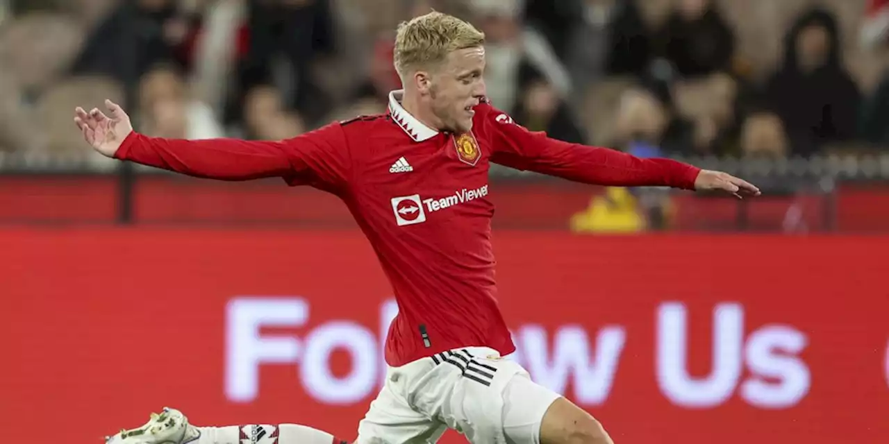 Terungkap, Manchester United Sempat Coba Barter Donny van de Beek dengan Pemain Juventus Ini - Bola.net