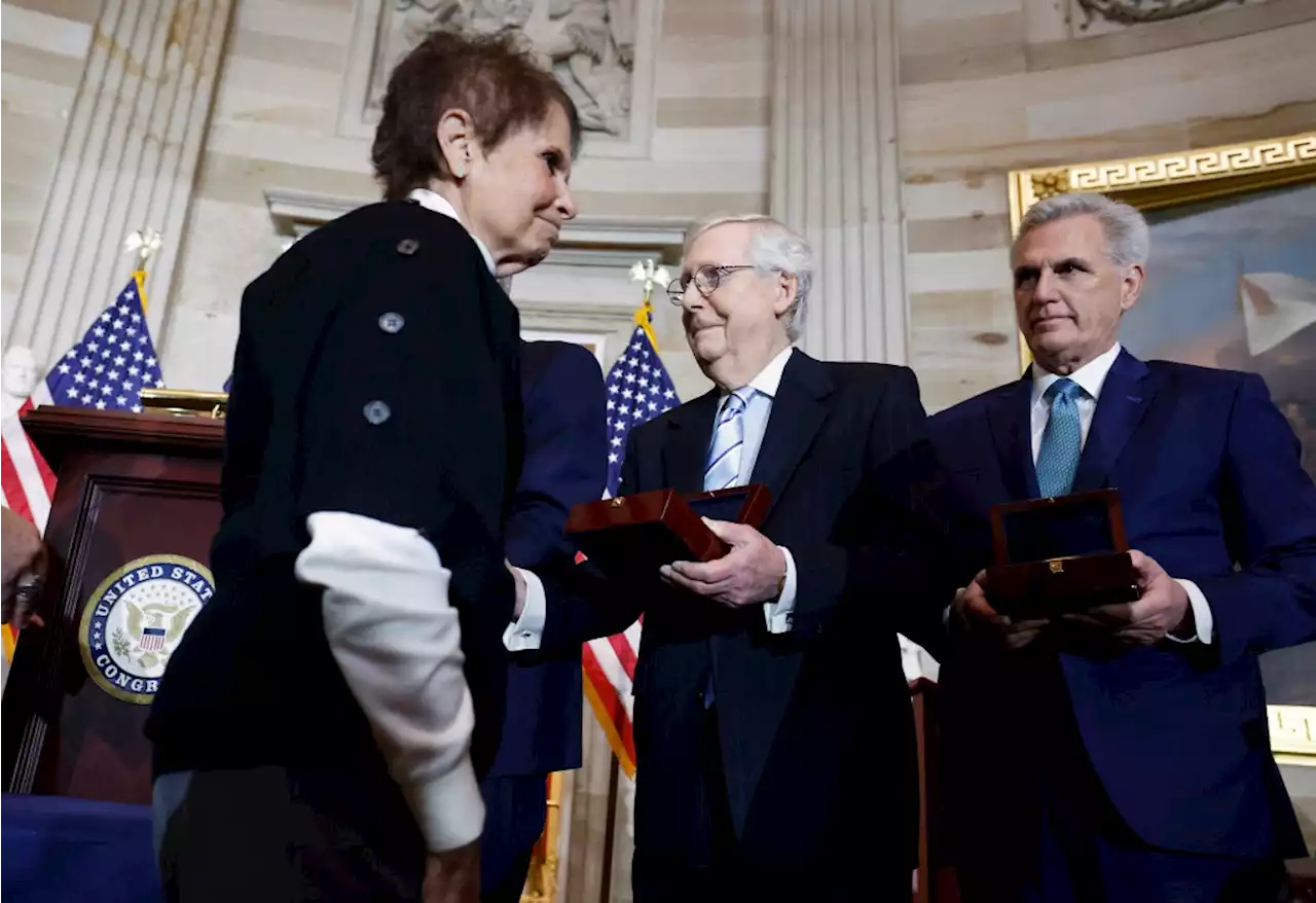 Family Members Refuse To Shake Hands Of Mitch McConnell, Kevin McCarthy At Ceremony Honoring Police Officers Who Defended Capitol On January 6th