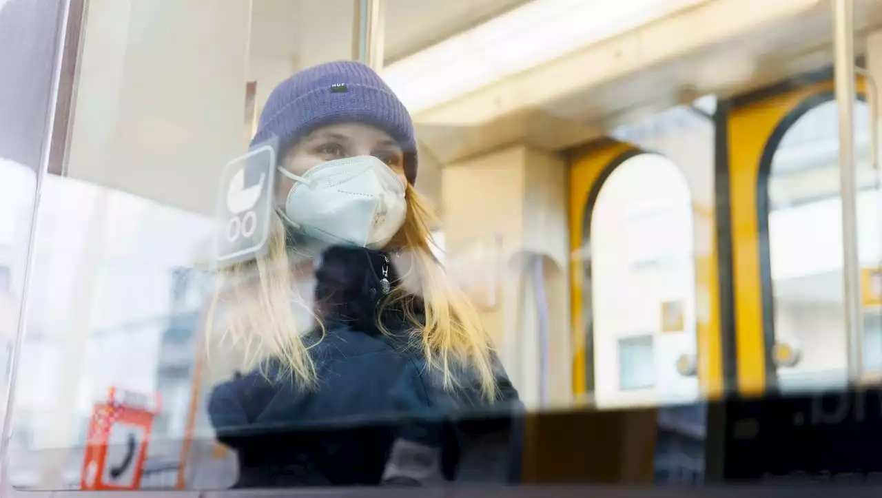 Coronavirus: Bayern schafft Maskenpflicht in Bus und Bahn ab