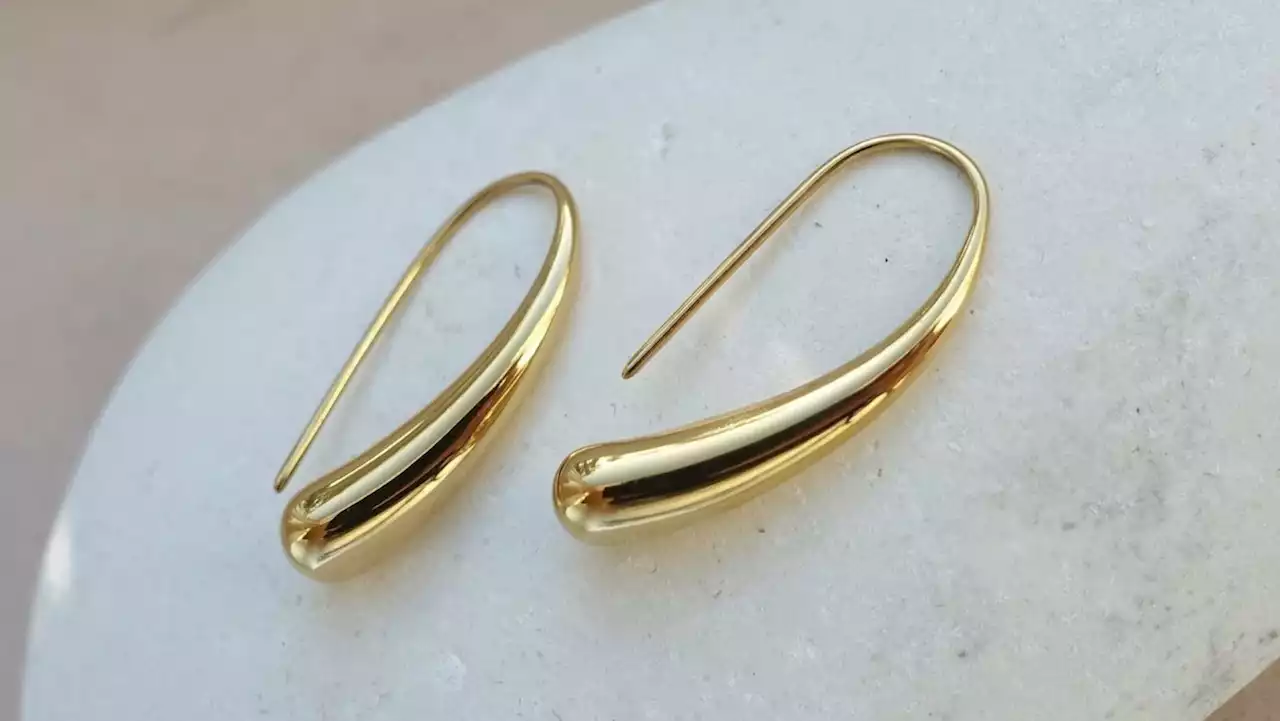 This Affordable Gold Jewelry Is Almost All Less Than $100 On Etsy