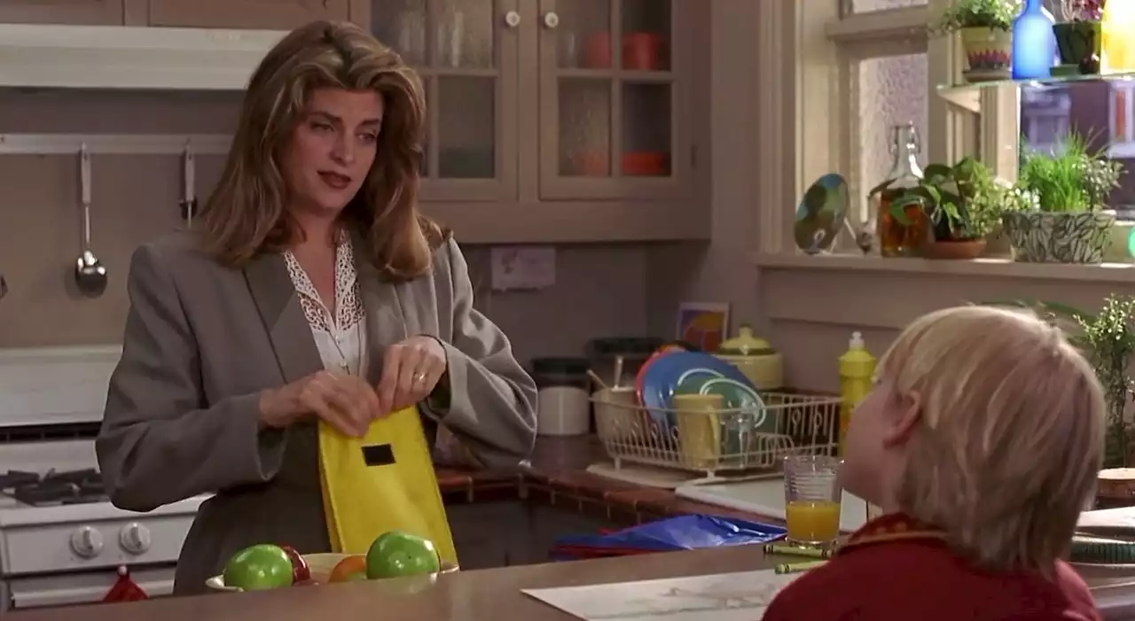 Kirstie Alley, morta l'attrice star di Senti chi parla e Cheers: aveva 71 anni