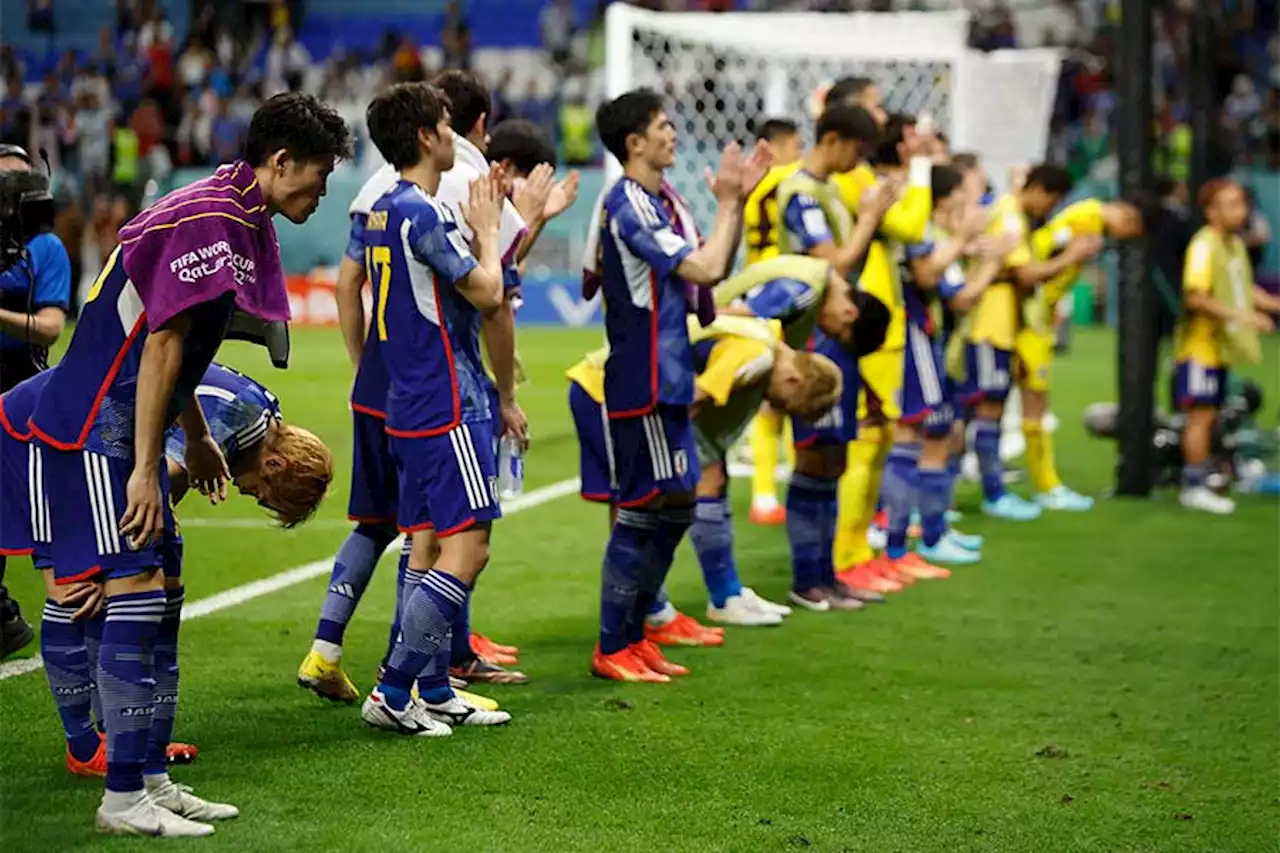 【W杯】涙の敗退…日本の美ロッカーをFIFA絶賛 鶴の折り紙＆感謝の言葉に反響「日本の誇り」「素敵」 - トピックス｜Infoseekニュース