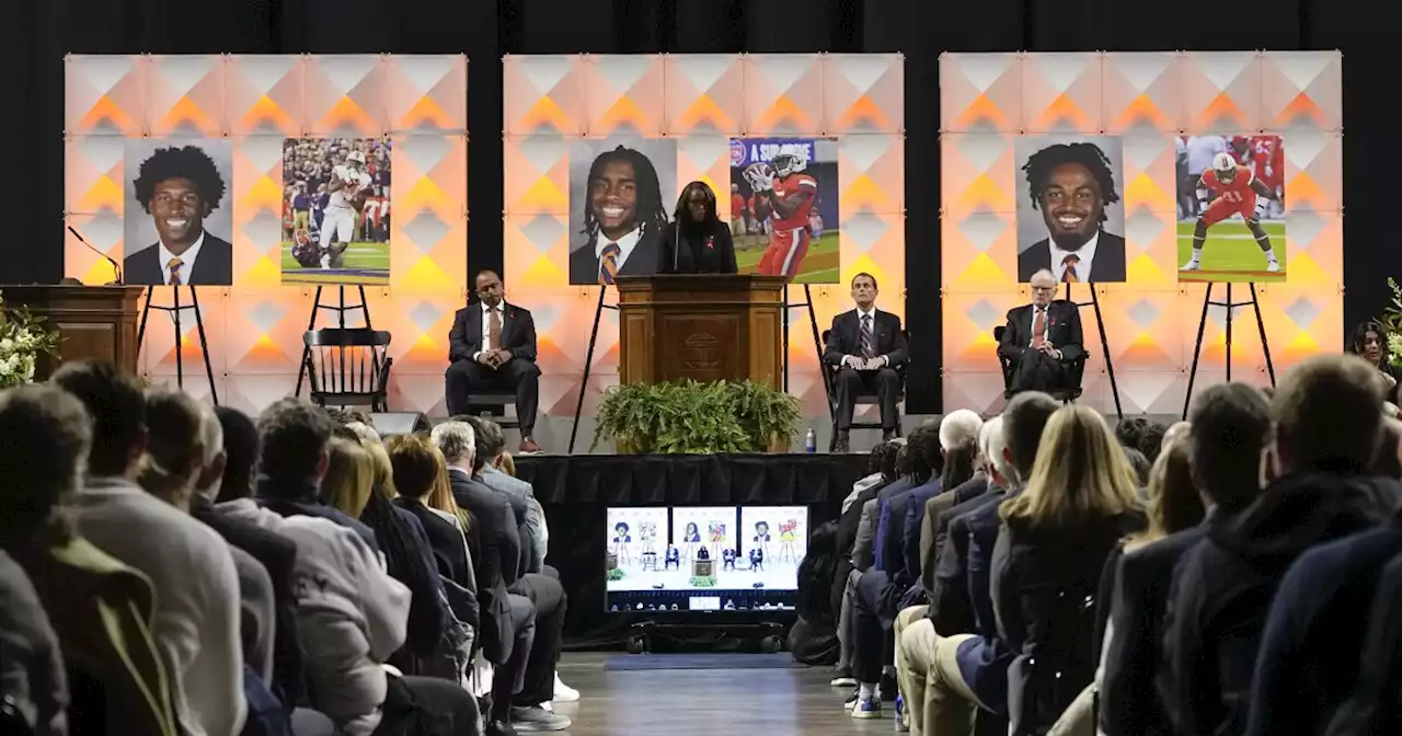 Slain University of Virginia football players honored with posthumous degrees