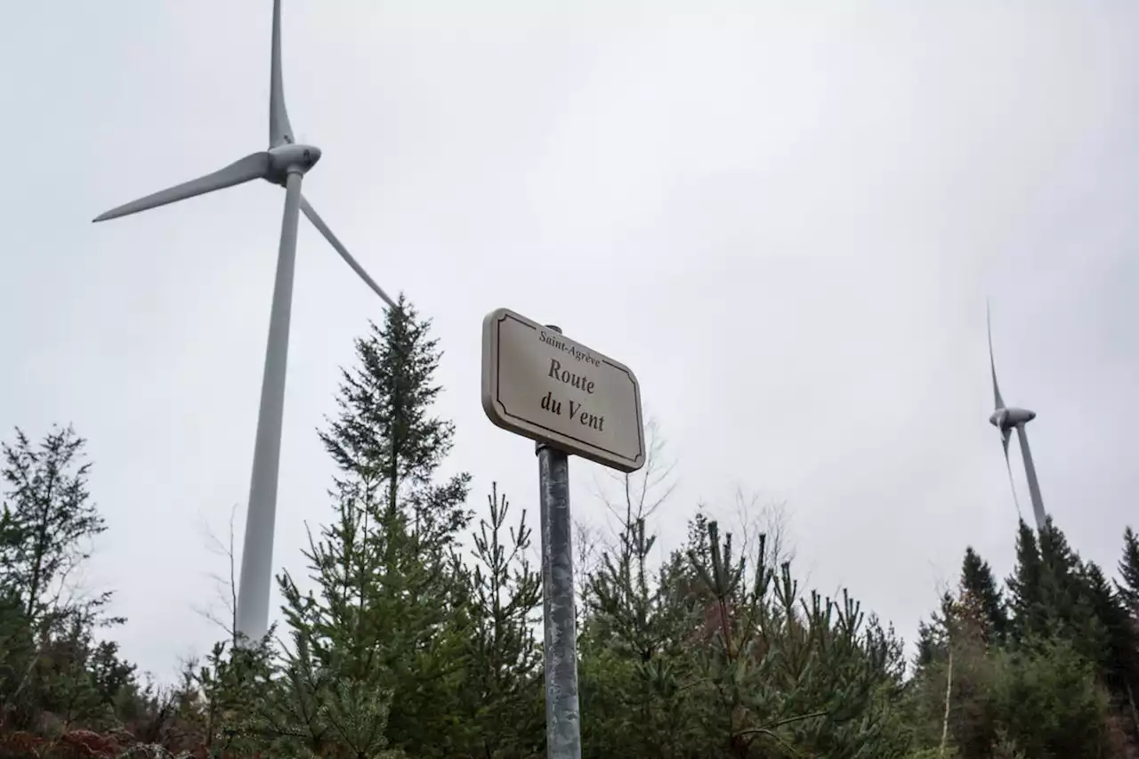 Aux Vastres, «on pourra voir les éoliennes jusqu’à 100 kilomètres à la ronde»