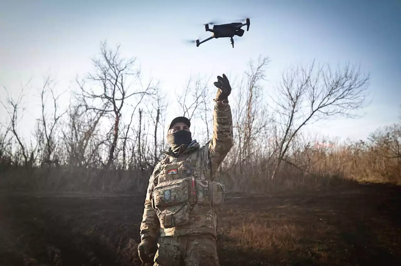 Frapper la Russie avec des drones, nouvelle stratégie militaire ukrainienne ?