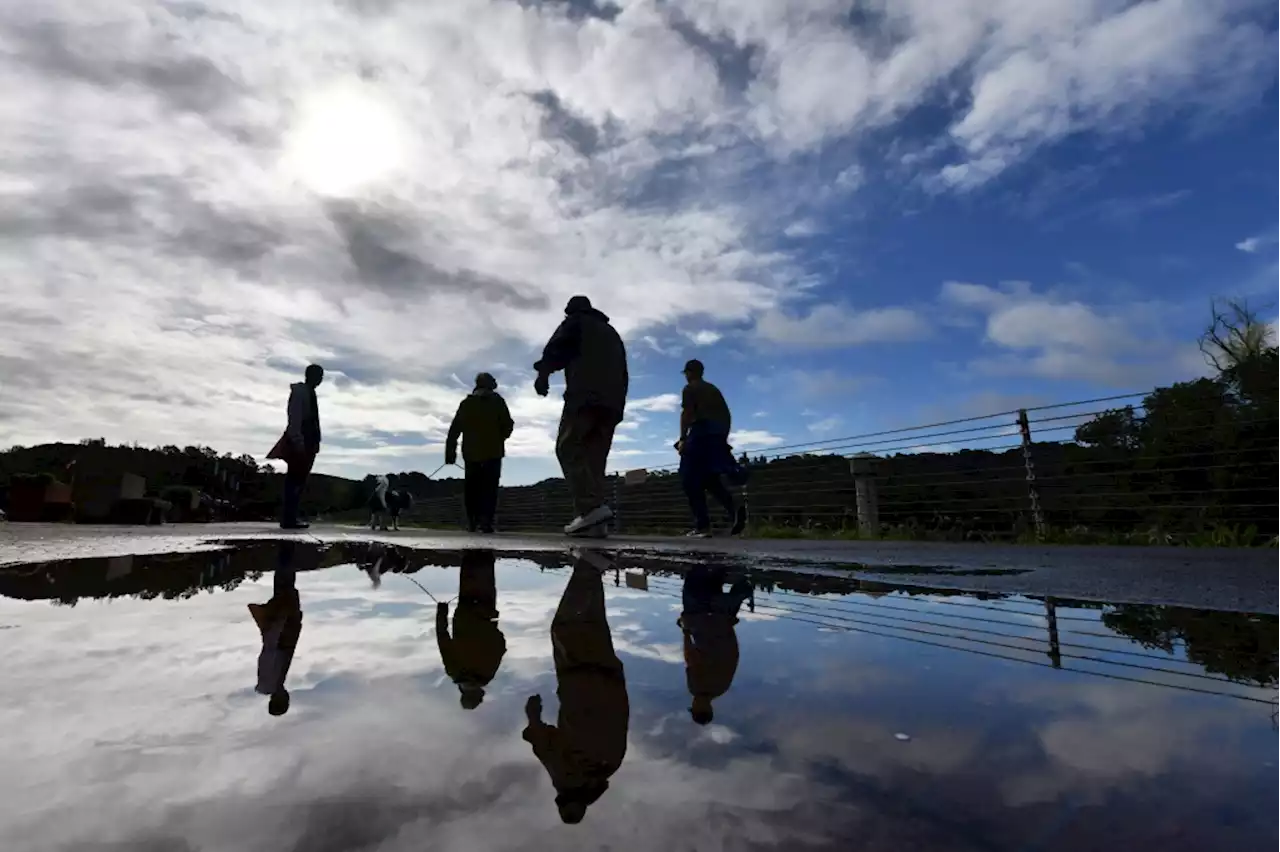 Chance that scattered showers remain in Bay Area until afternoon, NWS says