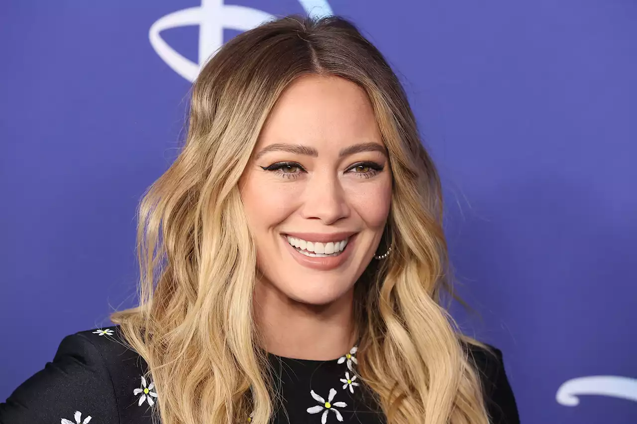 Hilary Duff Recalls 'Horrifying' Eating Disorder Battle at Age 17