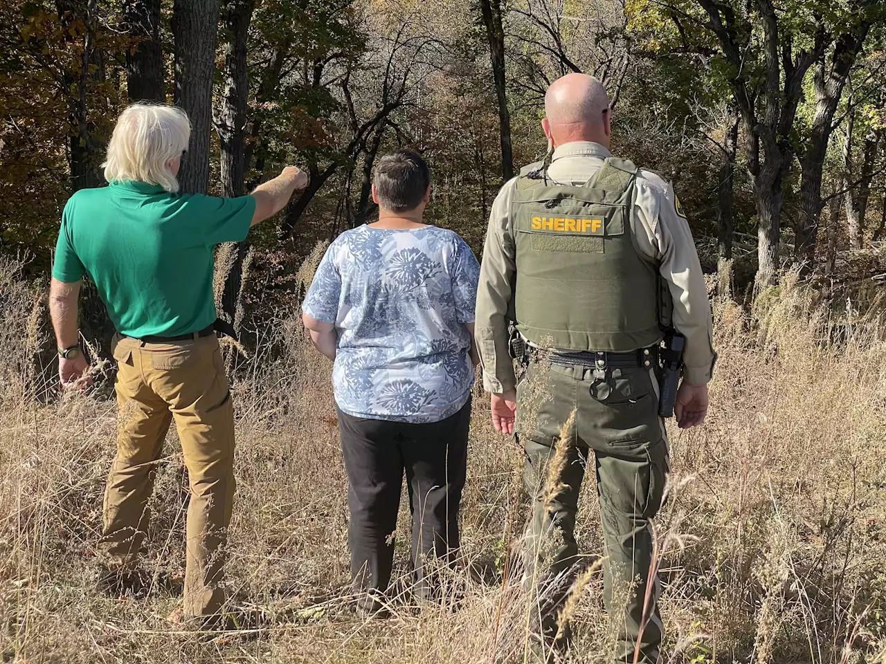 Authorities start digging for remains at site of suspected Iowa killings