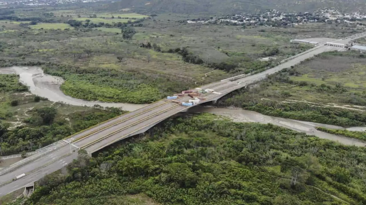 'El 15 de diciembre queda habilitado el puente de Tienditas': Armando Benedetti