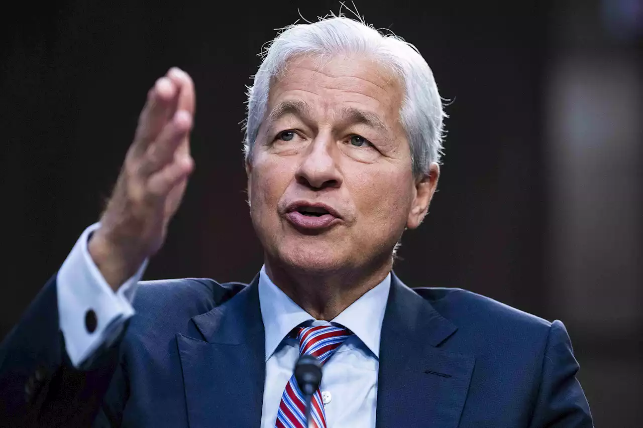 Jamie Dimon warns of possible recession, ridicules crypto as ‘pet rocks’