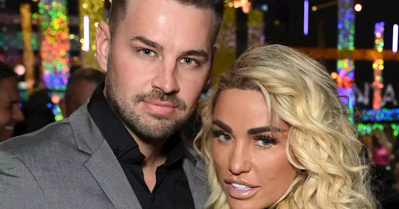 Katie Price and Carl Woods split had pals 'worried' as he 'didn't take it well'