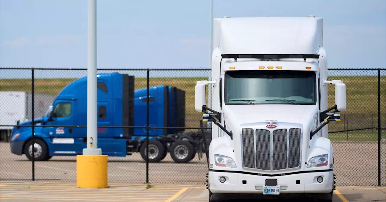 TuSimple, Navistar scrap deal to develop self-driving trucks