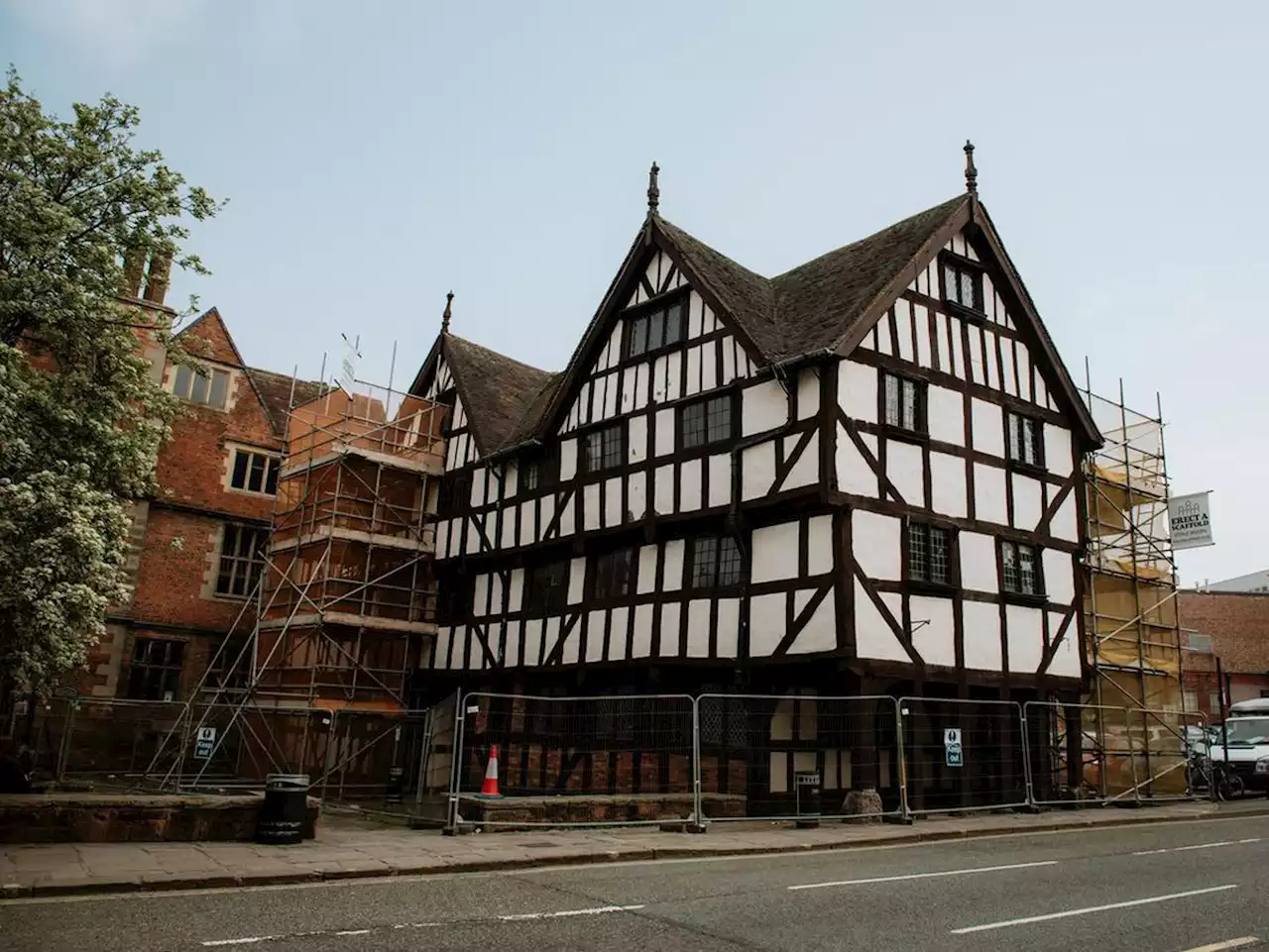 Plan to stabilise historic Shrewsbury building is approved by councillors