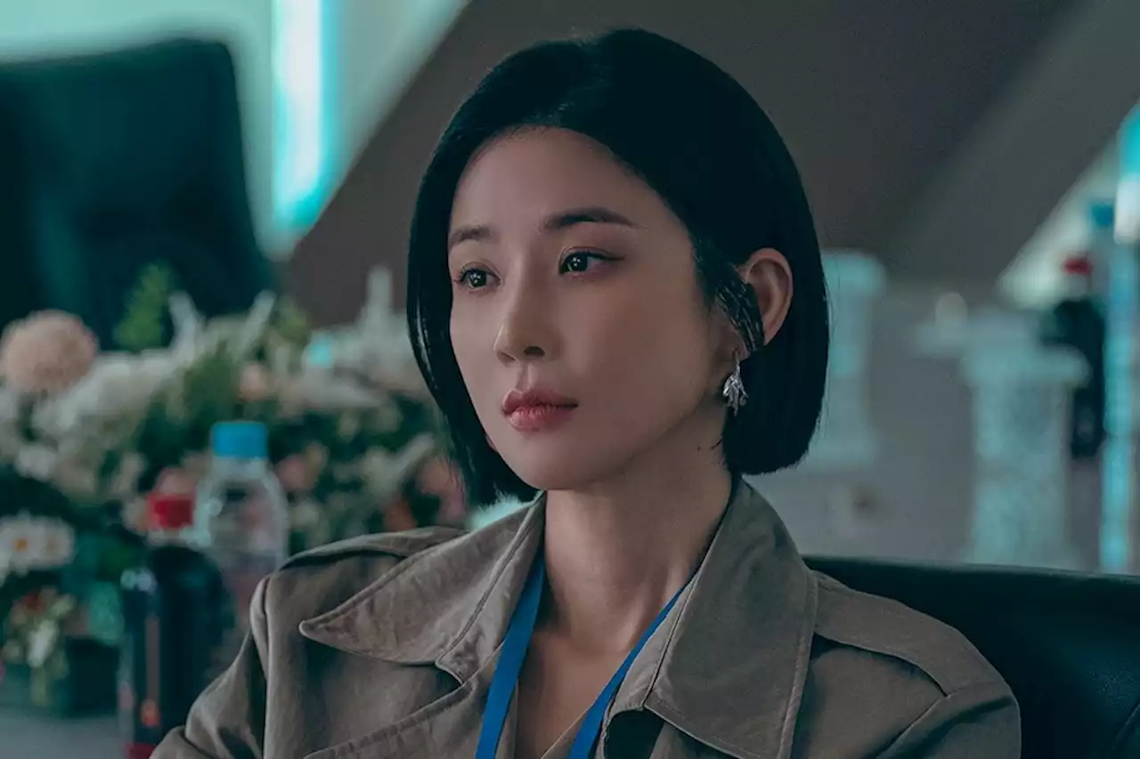 Lee Bo Young Transforms Into An Ad Agency’s First Female Executive In New Drama