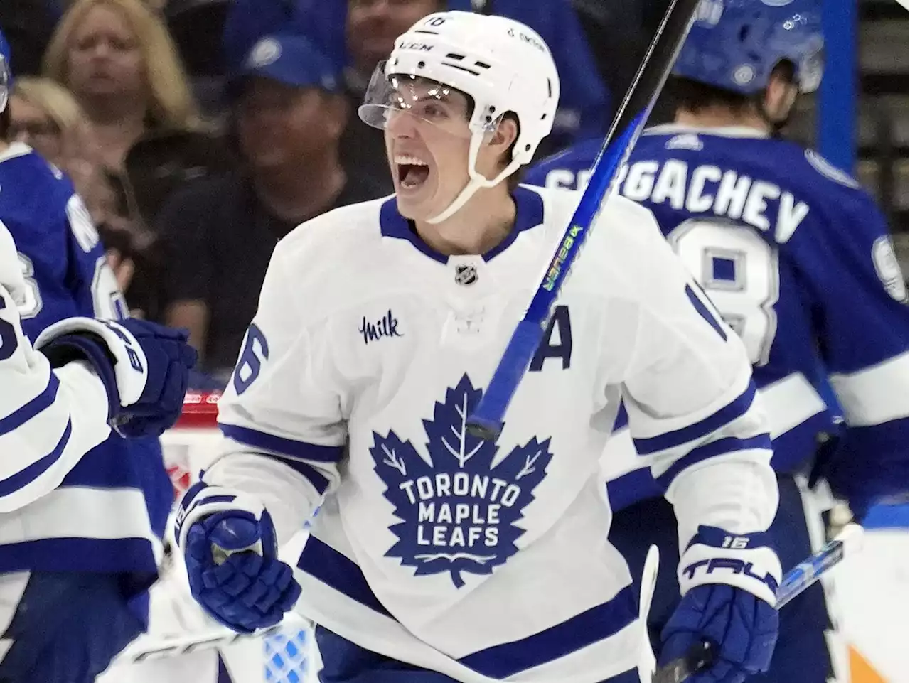 MAPLE LEAFS UPDATE: Magic Mitch stands alone