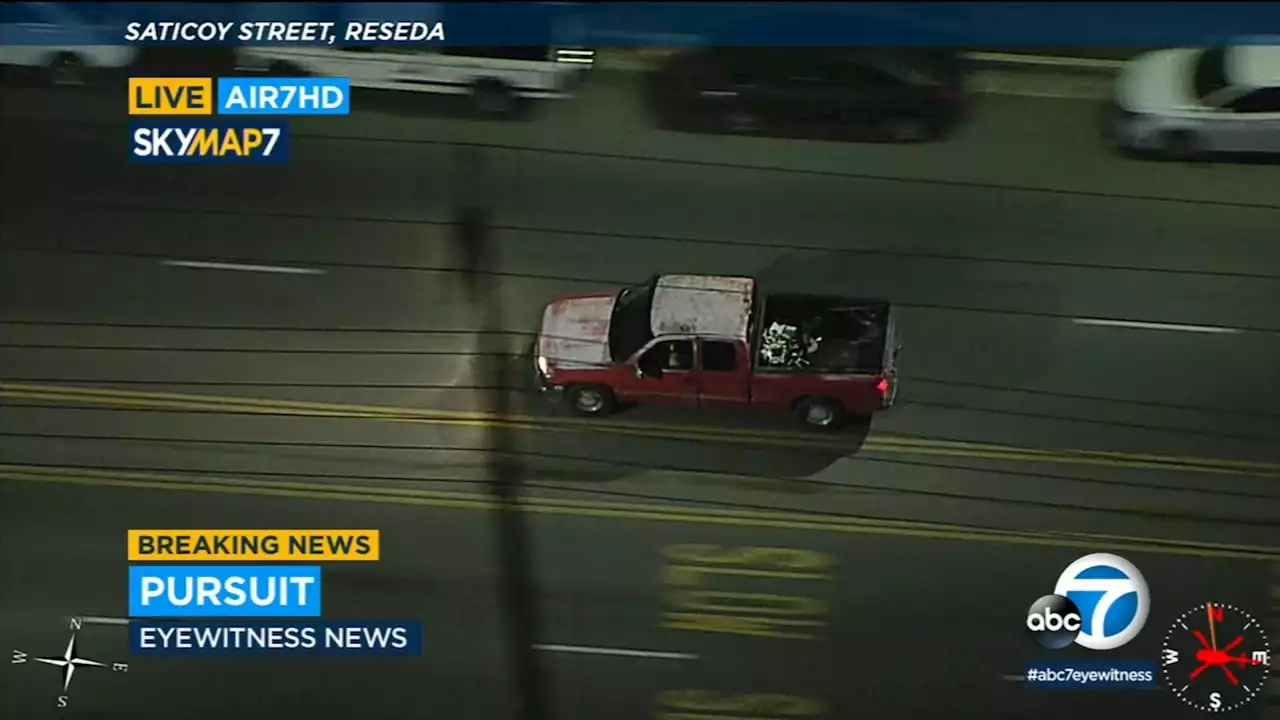 Pickup driver leads wild police chase through Los Angeles area