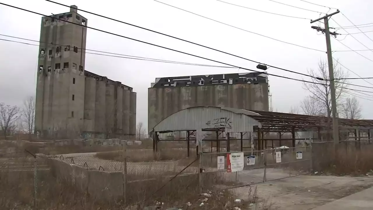 'We deserve better': McKinley Park community groups seek to halt $6.5M Damen Silos sale